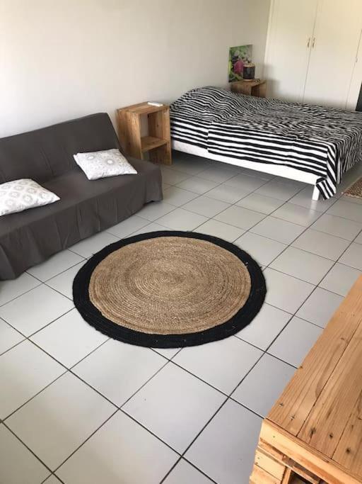Petit Prix Et Grand Confort A Saint Gilles Les Bains Zewnętrze zdjęcie
