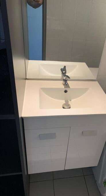 Petit Prix Et Grand Confort A Saint Gilles Les Bains Zewnętrze zdjęcie